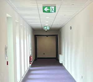 Pomiary oświetlenia ewakuacyjnego